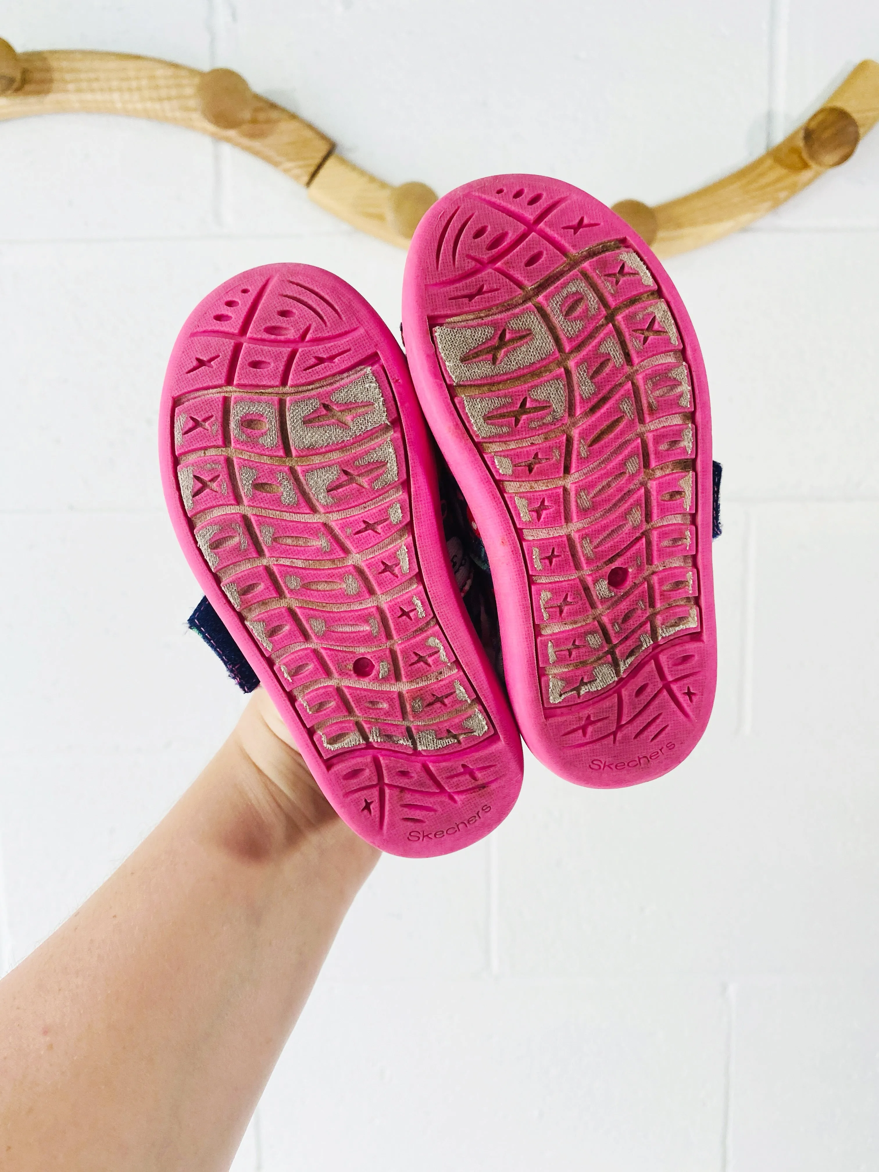 Bunny Slip-Ons, size 7