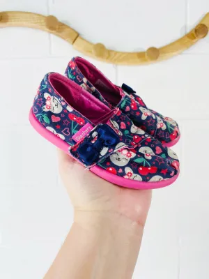 Bunny Slip-Ons, size 7