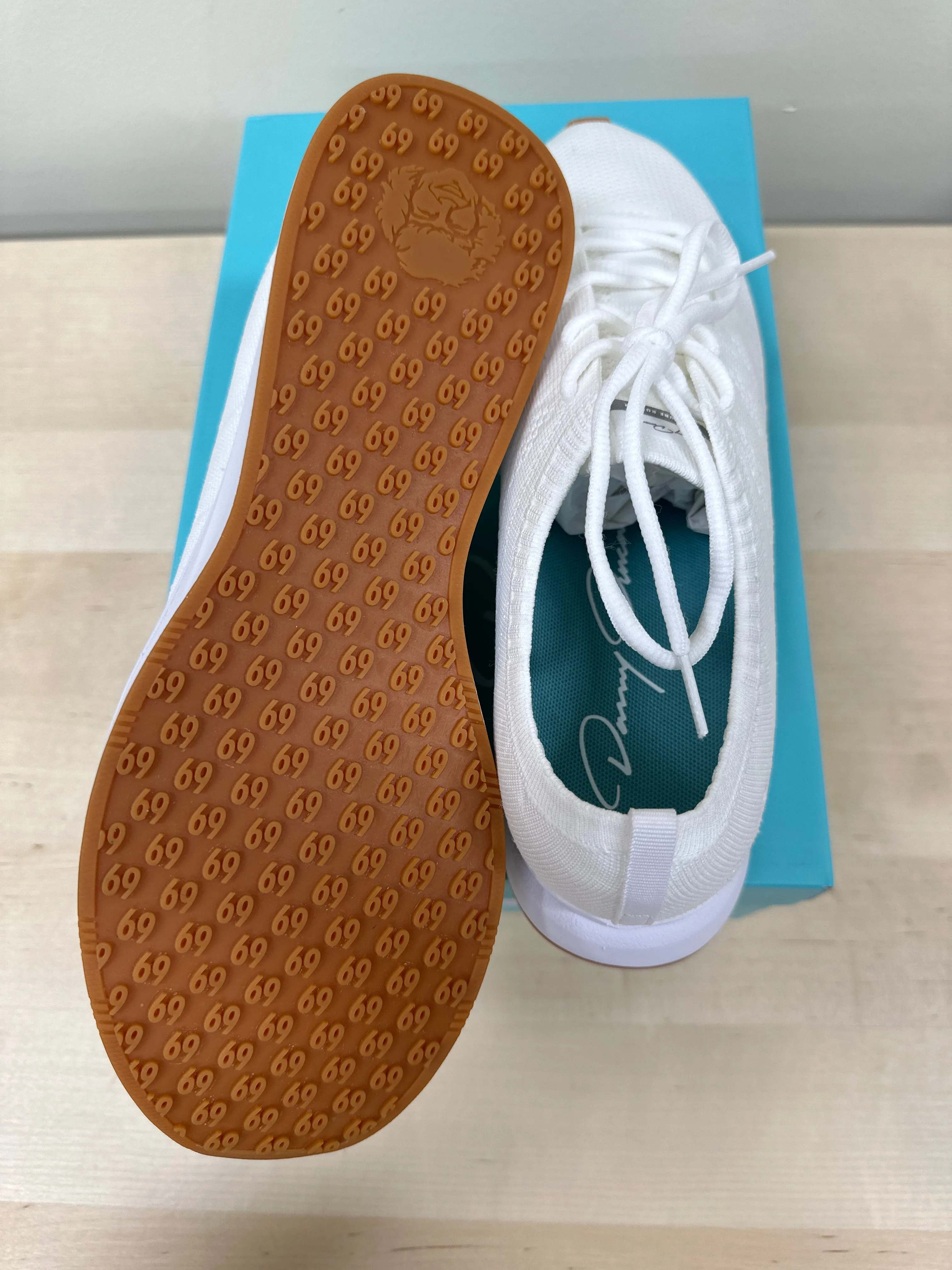 Danny Duncan Signature Runners Size 11.5