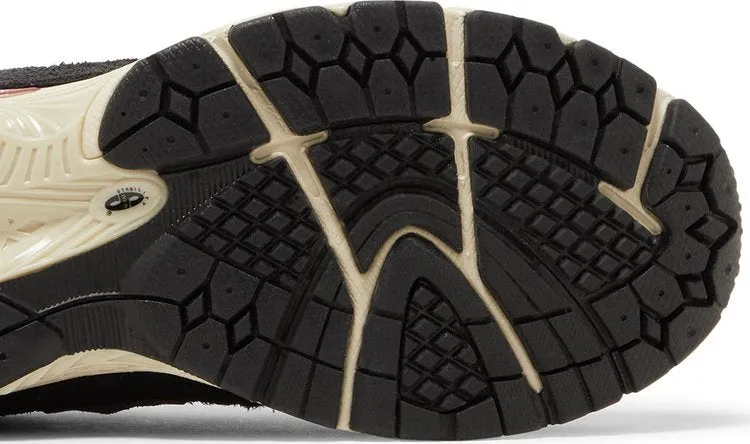 New Balance 1906D 'Protection Pack - Black' sneakers, black